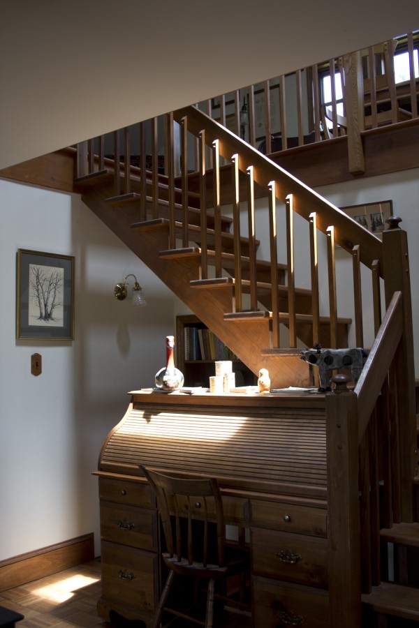 Stairs to open study and bedrooms